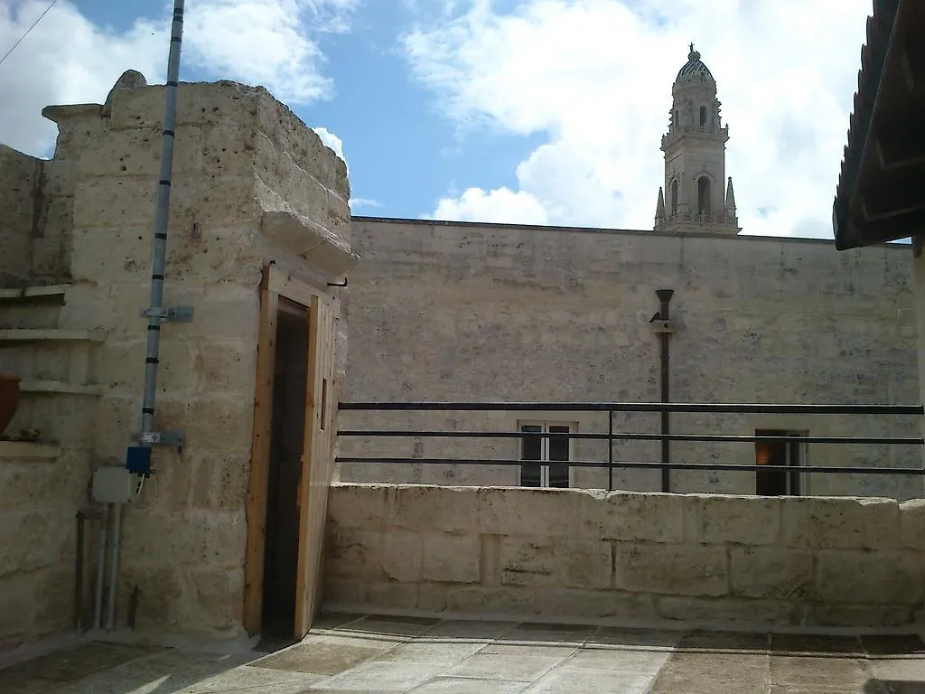Corte Regina Isabella Appartamento Lecce