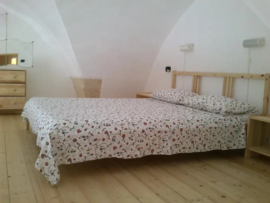 Corte Regina Isabella Appartamento Lecce 0*,