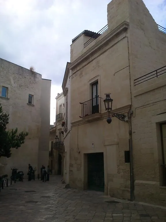 Corte Regina Isabella Appartamento Lecce